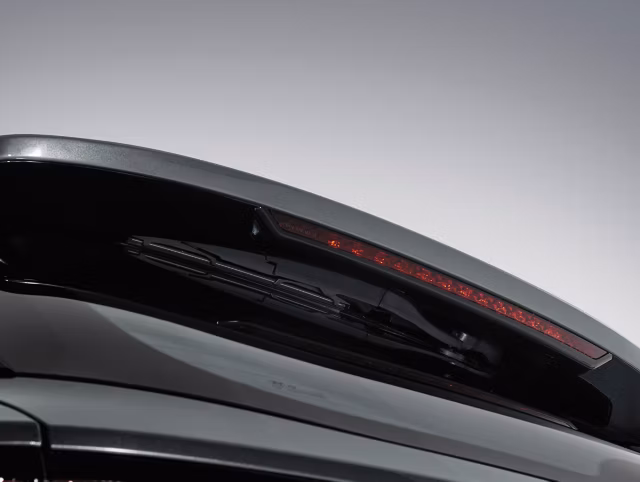 The rear wiper blade of the Hyundai TUCSON Plug-in Hybrid. 