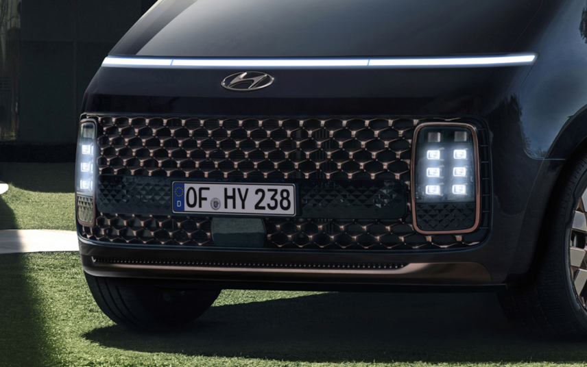 Дизайн STARIA | Футуристичний Мінівен | Фрунзе-Авто - фото 13