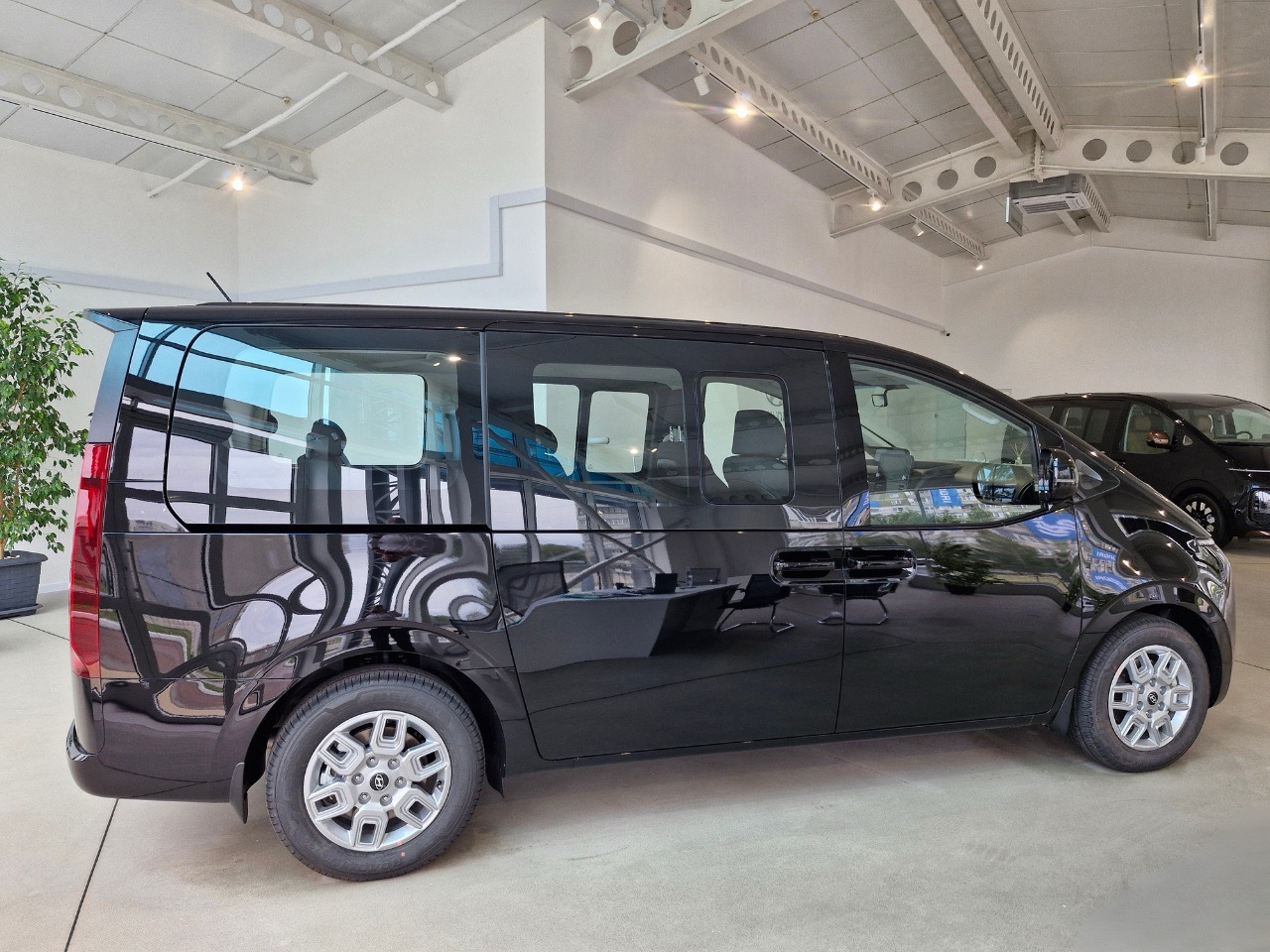 Автомобілі Hyundai м. Харків | Купити новий Хюндай | Фрунзе-Авто - фото 7